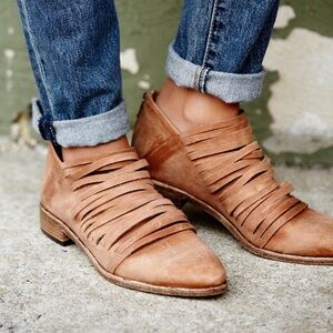 Free People Lost Valley Ankle Boots Brown Leather size 38